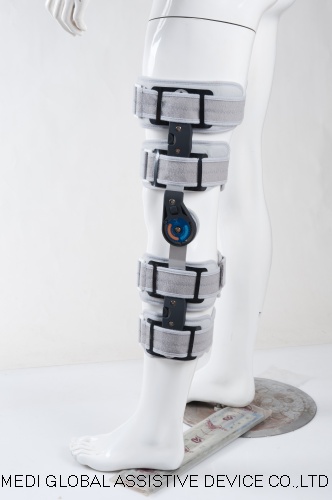Post-op Knee Brace with adjustable hinge 1